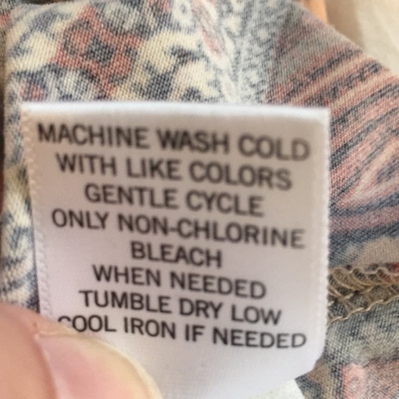 Dress Barn multi color blouse 3X - Picture 8 of 8